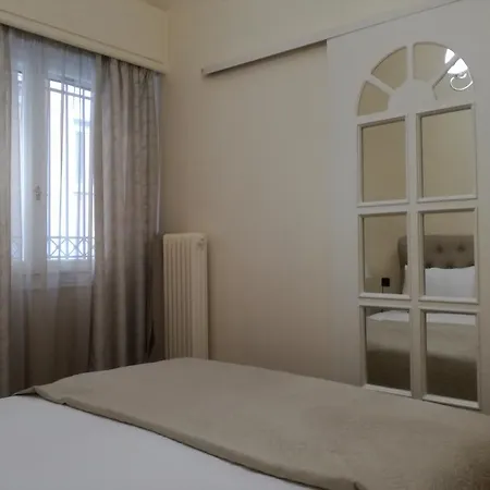 Thiseio Apartment