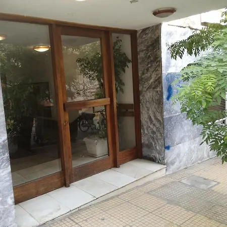 Thiseio Apartment *